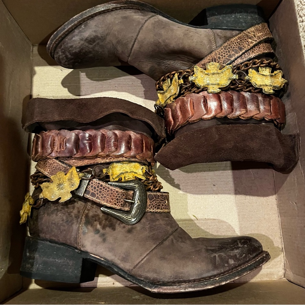 Freebies by Steven Yerba Boots - Brown